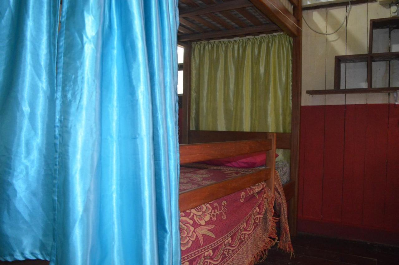 Hostel Vivacre Риу-Бранку Экстерьер фото